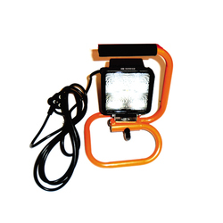 REFLECTOR PORTATIL 750LUMEN 220V 50/60HZ